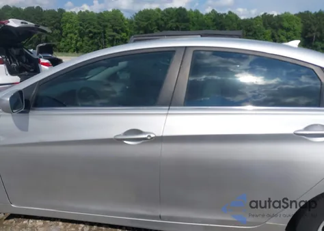 2013 Hyundai Sonata Gls z USA, uszkodzony, nr VIN 5NPEB4AC4DH594696